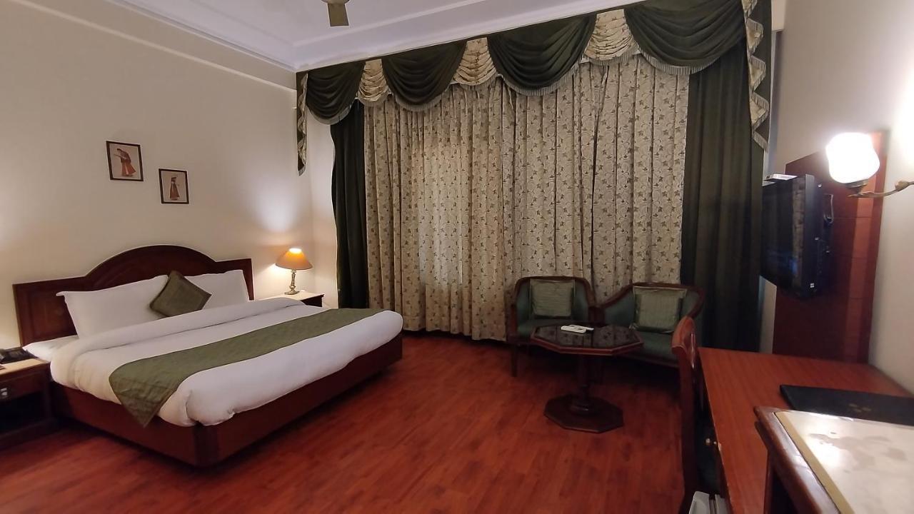 Hotel Sepal Bathinda Dış mekan fotoğraf