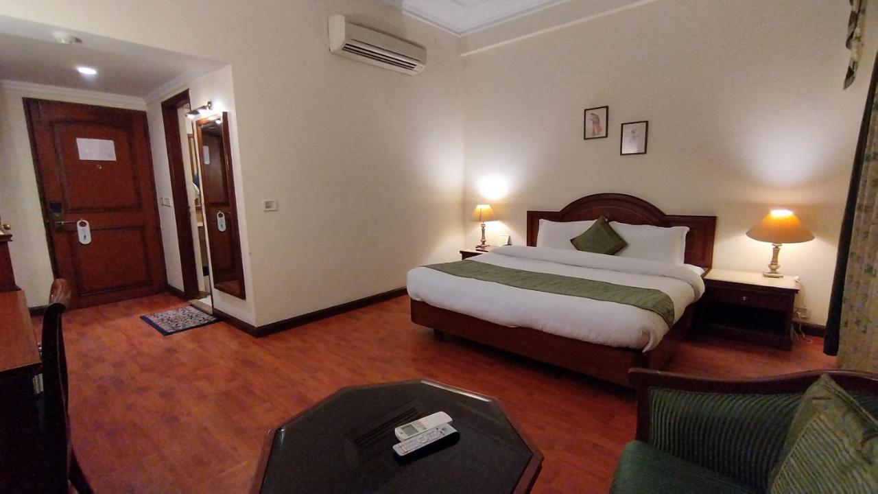 Hotel Sepal Bathinda Dış mekan fotoğraf